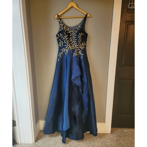 Say Yes To The Prom Junior's Sequined Illusion High Low Gown 13/14 - Picture 3 of 8